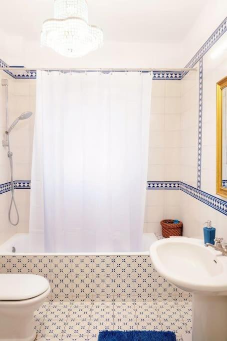 The Attico Chic Urban Free Parking Appartement Bologna Buitenkant foto